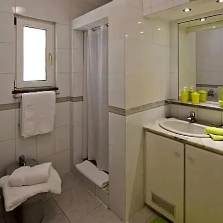 Carvoeiro Sleeps 12 Pool Air Con Wifi *